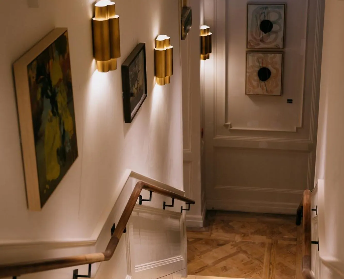 *****  The Leinster Hotel Dublin Ireland